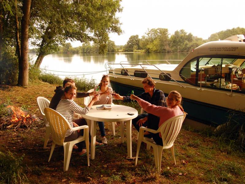 Eine Woche : Hausboottour in der Natur auf der Petite Saône - ab 998 euros