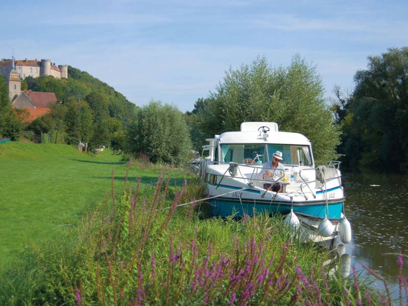 Eine Woche : Das Tal der Saône per Boot entdecken - à partir de  euros