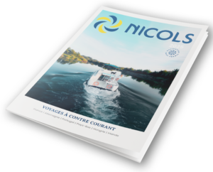 Mockup Broschüre 2025